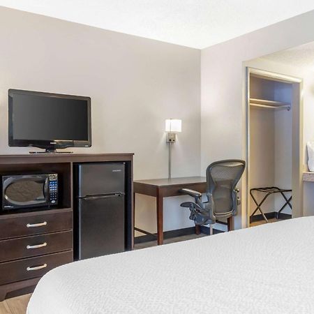 Days Inn By Wyndham Wrightstown Mcguire Afb Bordentown Extérieur photo