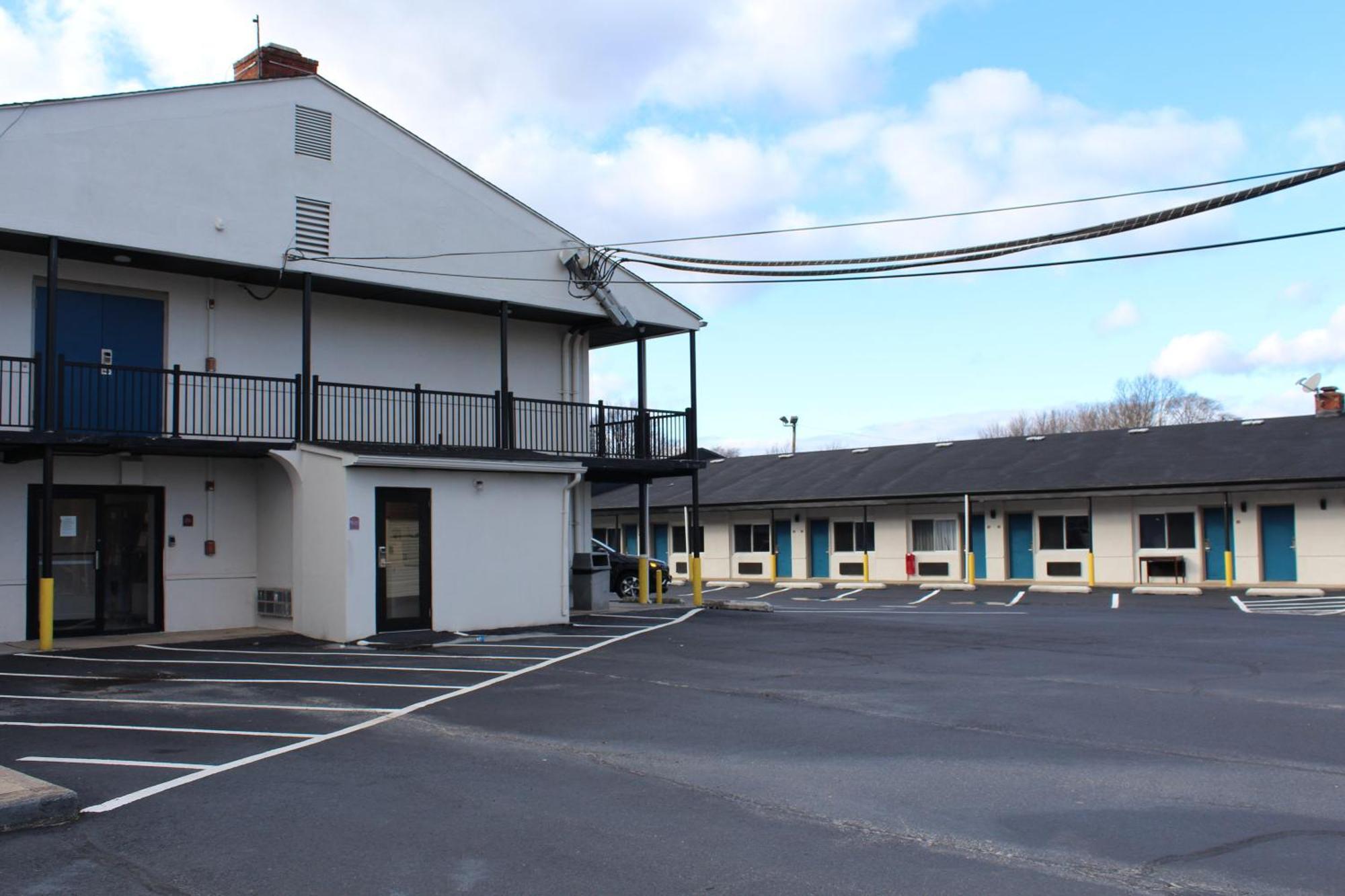 Days Inn By Wyndham Wrightstown Mcguire Afb Bordentown Extérieur photo