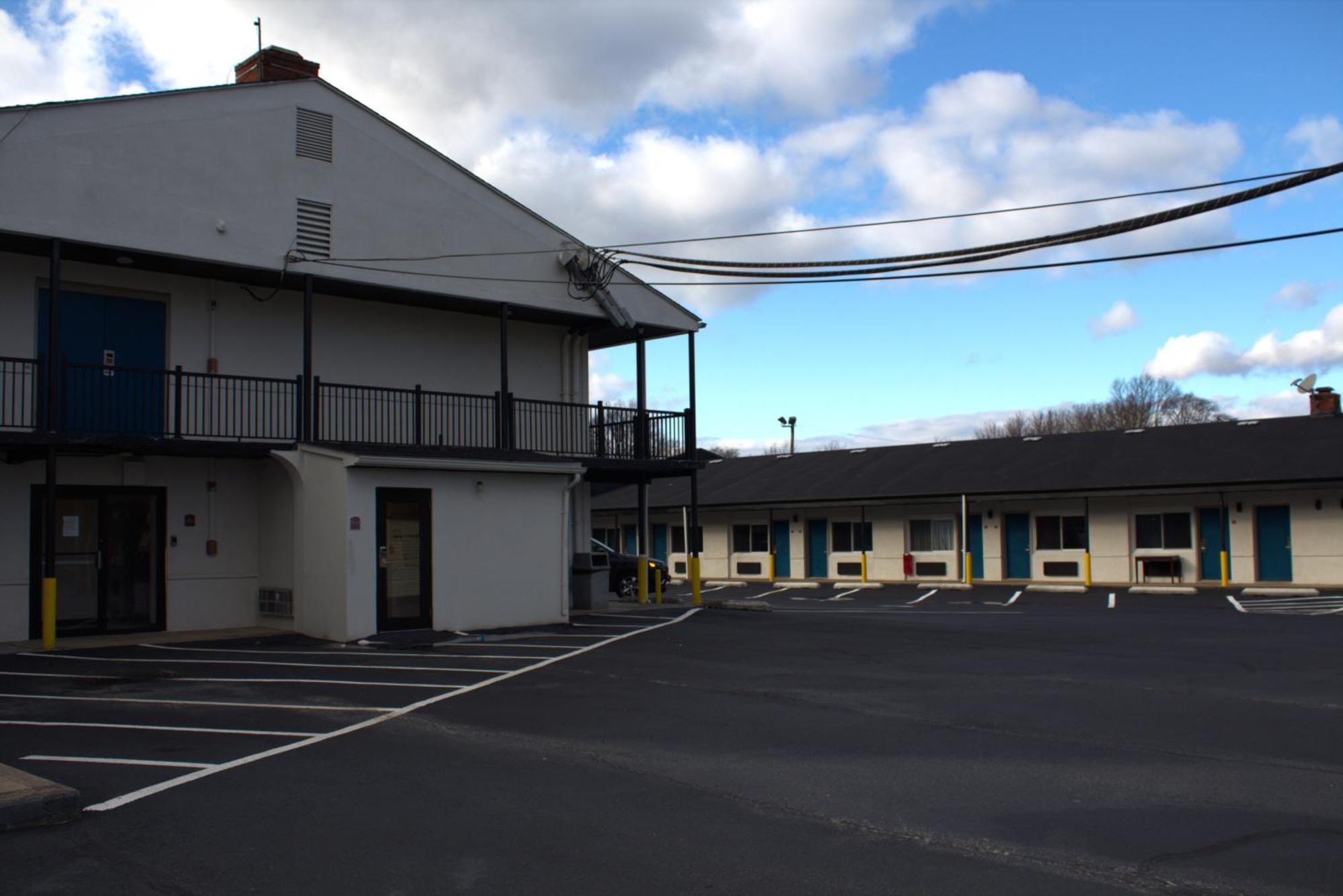 Days Inn By Wyndham Wrightstown Mcguire Afb Bordentown Extérieur photo