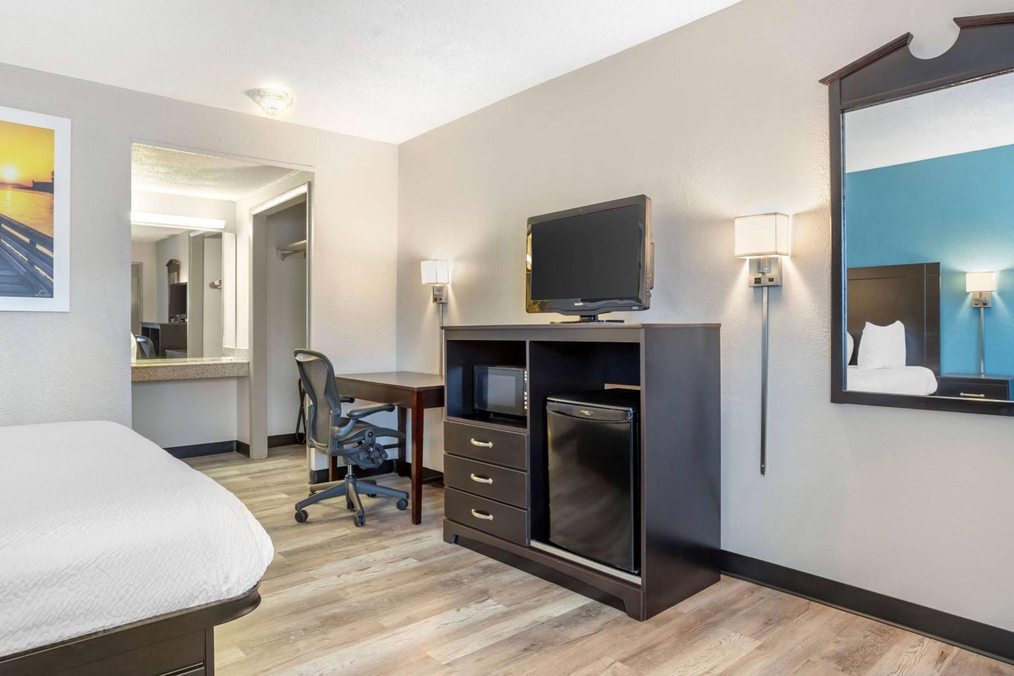 Days Inn By Wyndham Wrightstown Mcguire Afb Bordentown Extérieur photo