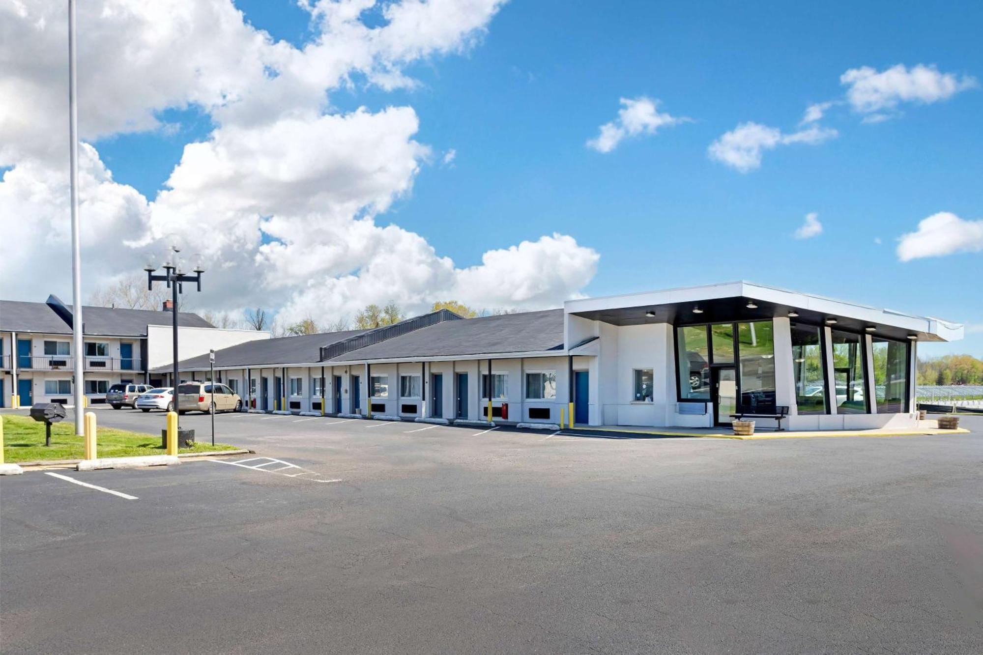 Days Inn By Wyndham Wrightstown Mcguire Afb Bordentown Extérieur photo